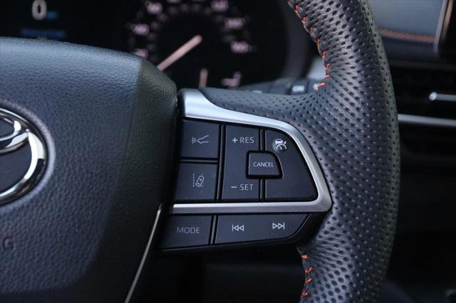 Certified 2023 Toyota Sienna XSE AWD/4WD image 15