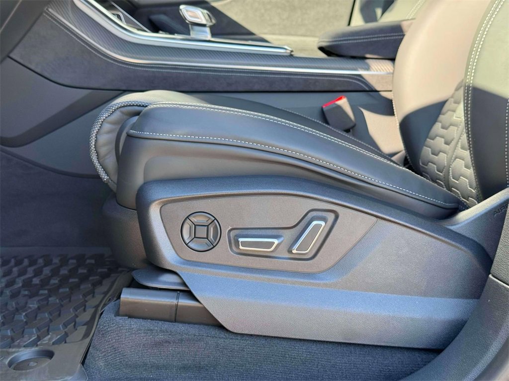 New 2026 Audi RS Q8 performance image 8