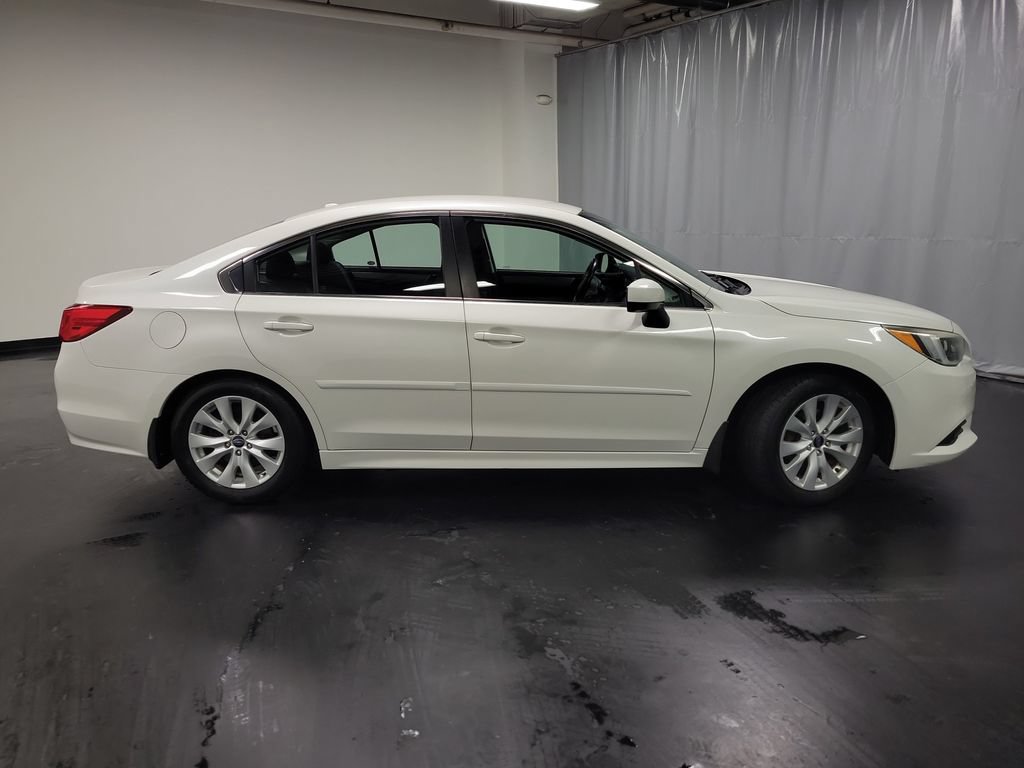 Used 2015 Subaru Legacy 2.5i Premium w/ Popular Package #1 AWD/4WD image 10