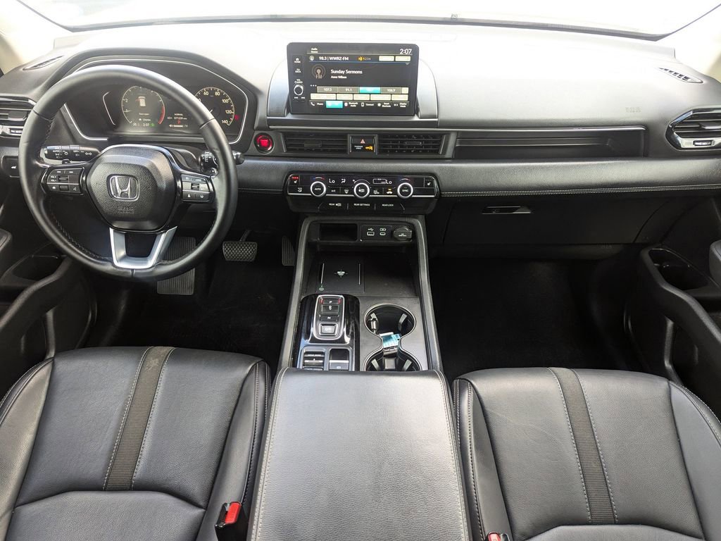 Used 2024 Honda Pilot EX-L image 11