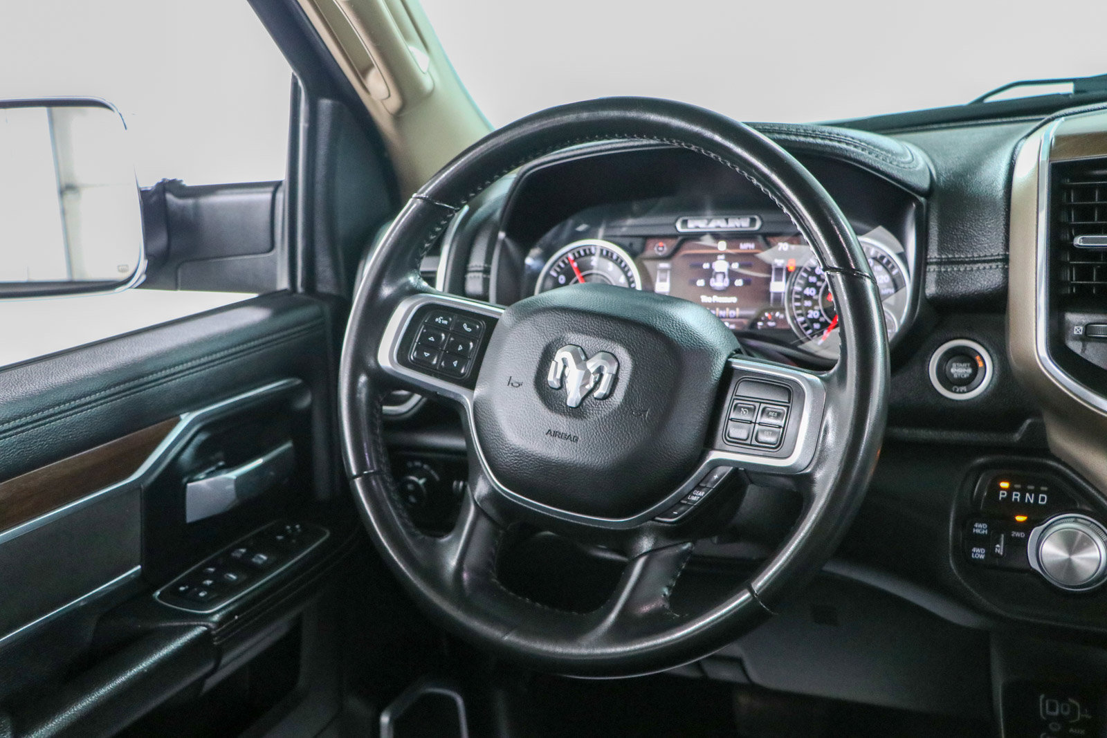Used 2022 RAM 2500 Laramie w/ Protection Group AWD/4WD image 12