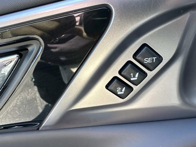 Used 2024 Subaru Outback Touring w/ Popular Package #2 image 19