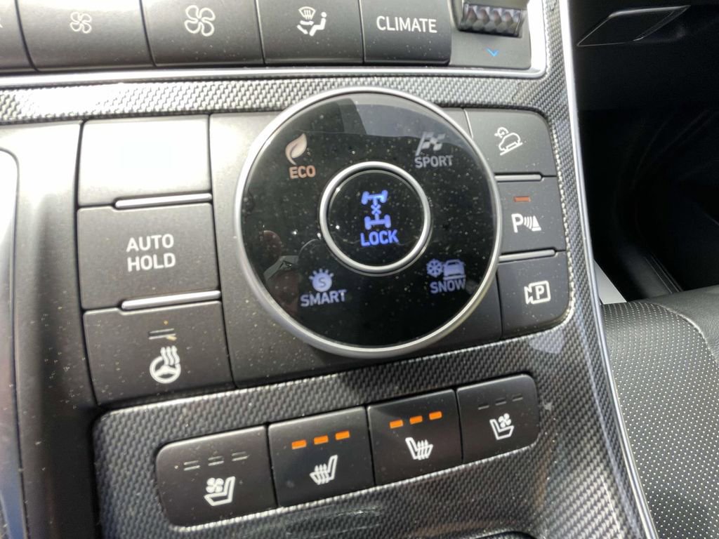 Used 2022 Hyundai Santa Fe Limited image 29