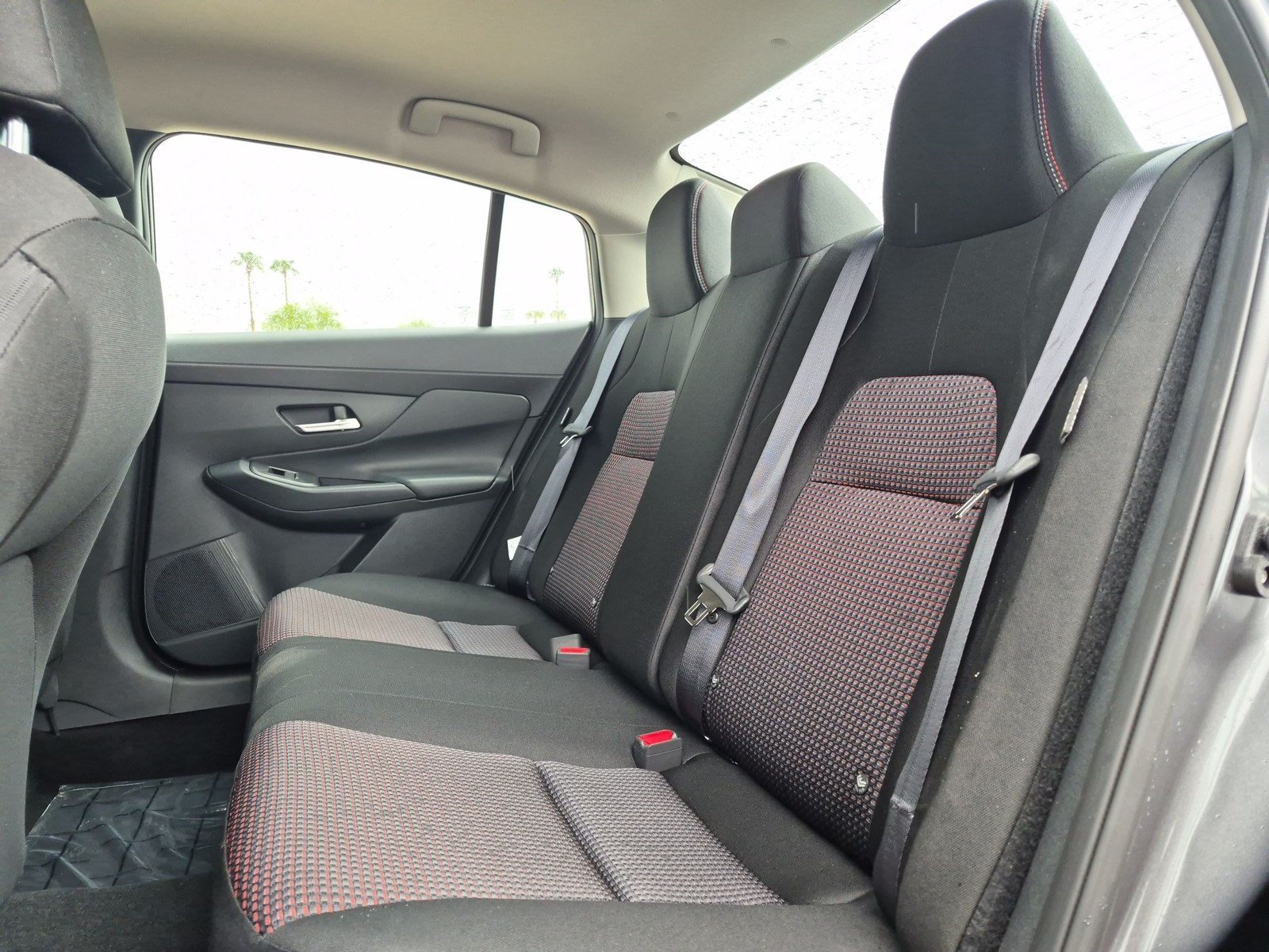 New 2027 Nissan Sentra SR w/ Floor Mat Package FWD image 11