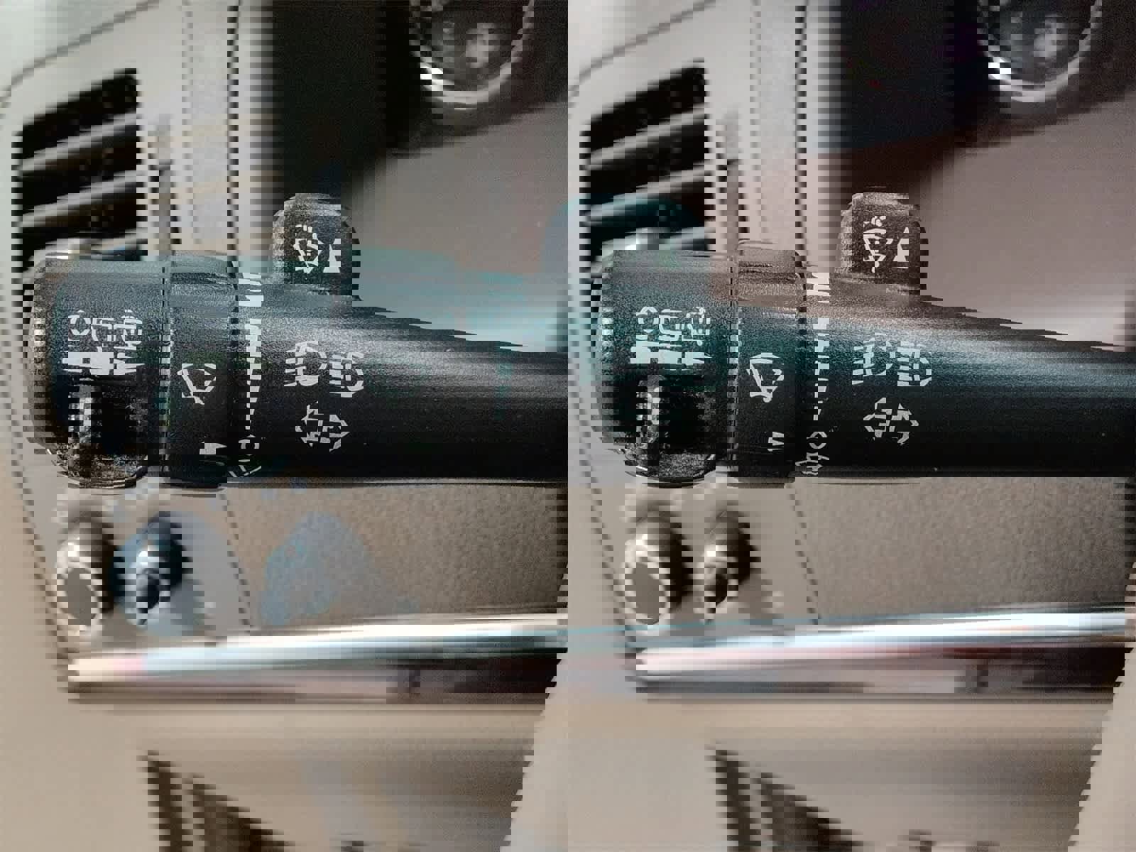 Used 2005 Buick Terraza CX image 26