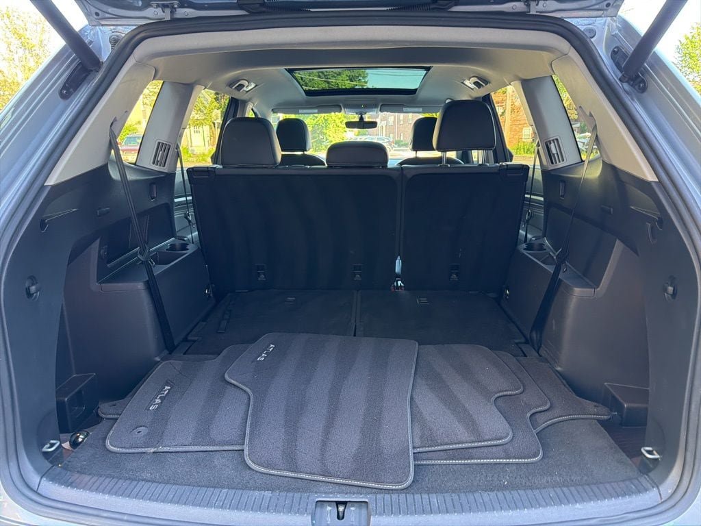 Used 2021 Volkswagen Atlas SE w/ Panoramic Sunroof Package AWD/4WD image 28