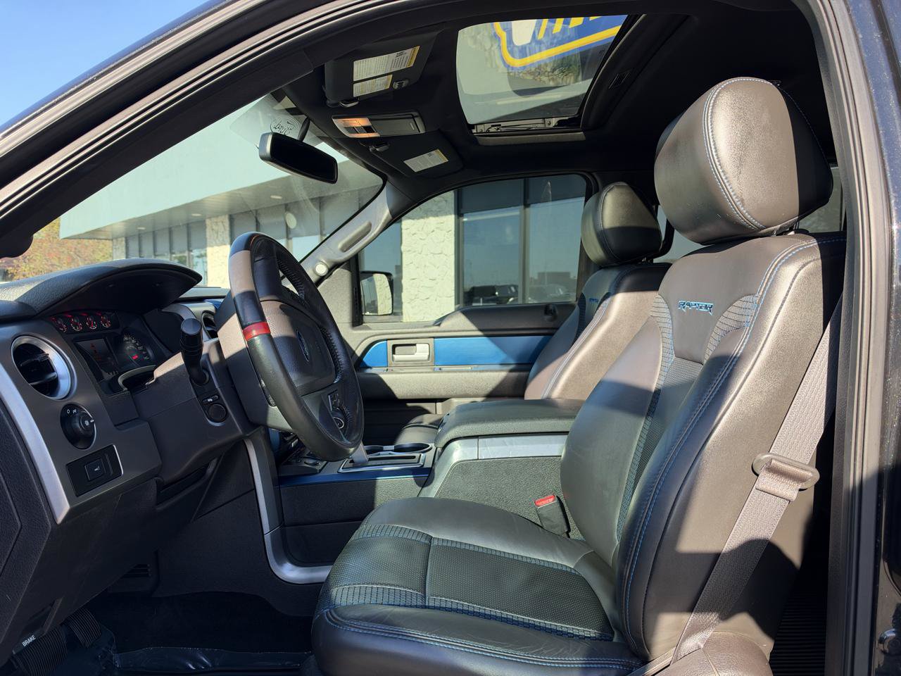 Used 2014 Ford F150 Raptor w/ Equipment Group 801A Luxury AWD/4WD image 3