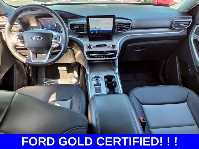 Used 2023 Ford Explorer XLT w/ Equipment Group 202A RWD image 13
