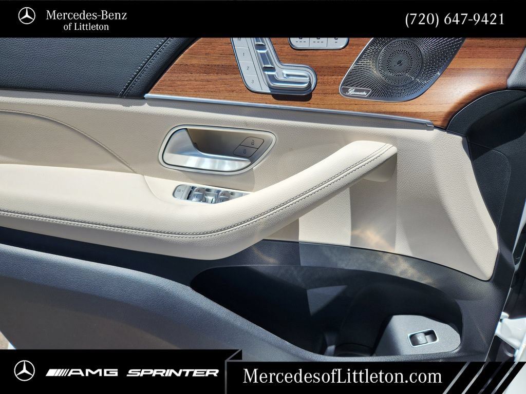 New 2026 Mercedes-Benz GLC 300 4MATIC image 22