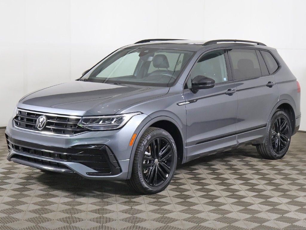 Used 2022 Volkswagen Tiguan SE R-Line AWD/4WD image 9