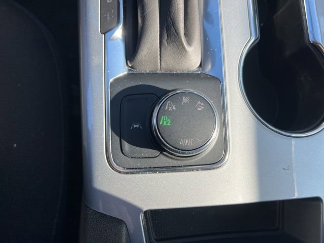 Used 2025 Chevrolet Blazer LT image 22