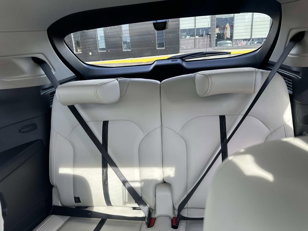 Certified 2025 MAZDA CX-90 3.3 Turbo S w/ Premium Plus image 30