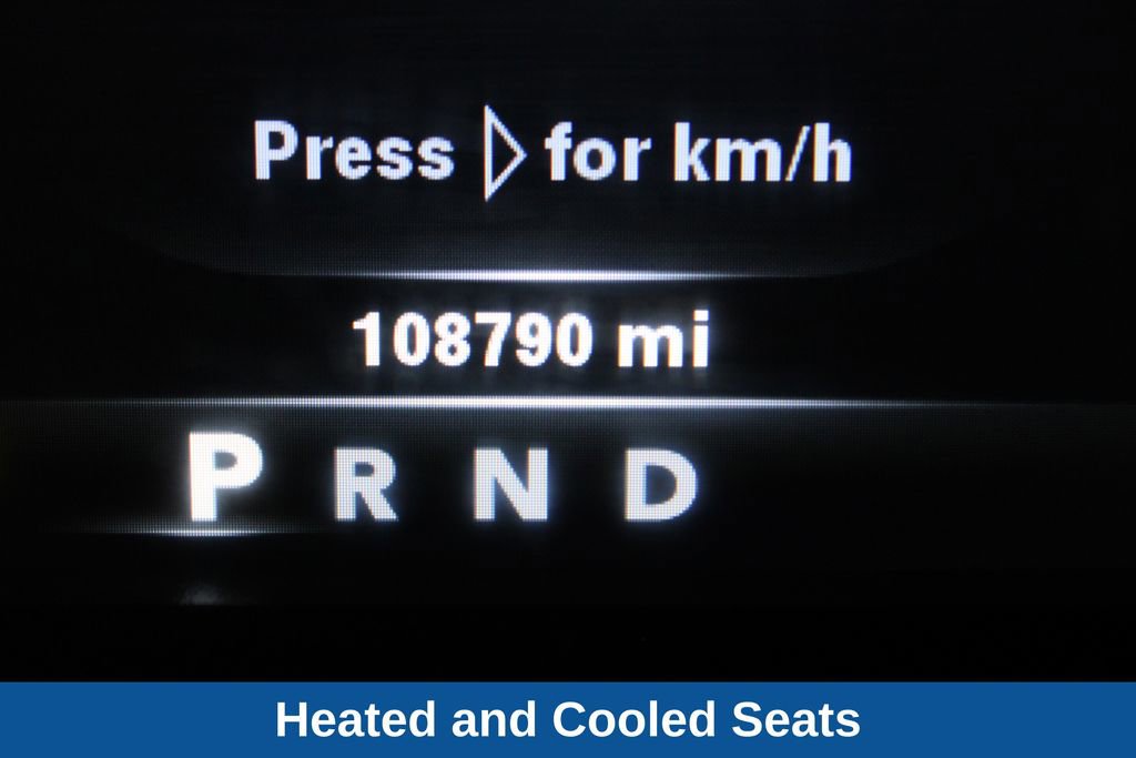 Used 2014 RAM 2500 Laramie w/ Black Appearance Group AWD/4WD image 5