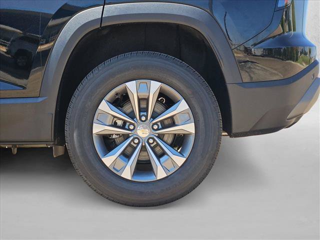 New 2027 Chevrolet Equinox LT w/ Safety and Technology Package FWD image 10