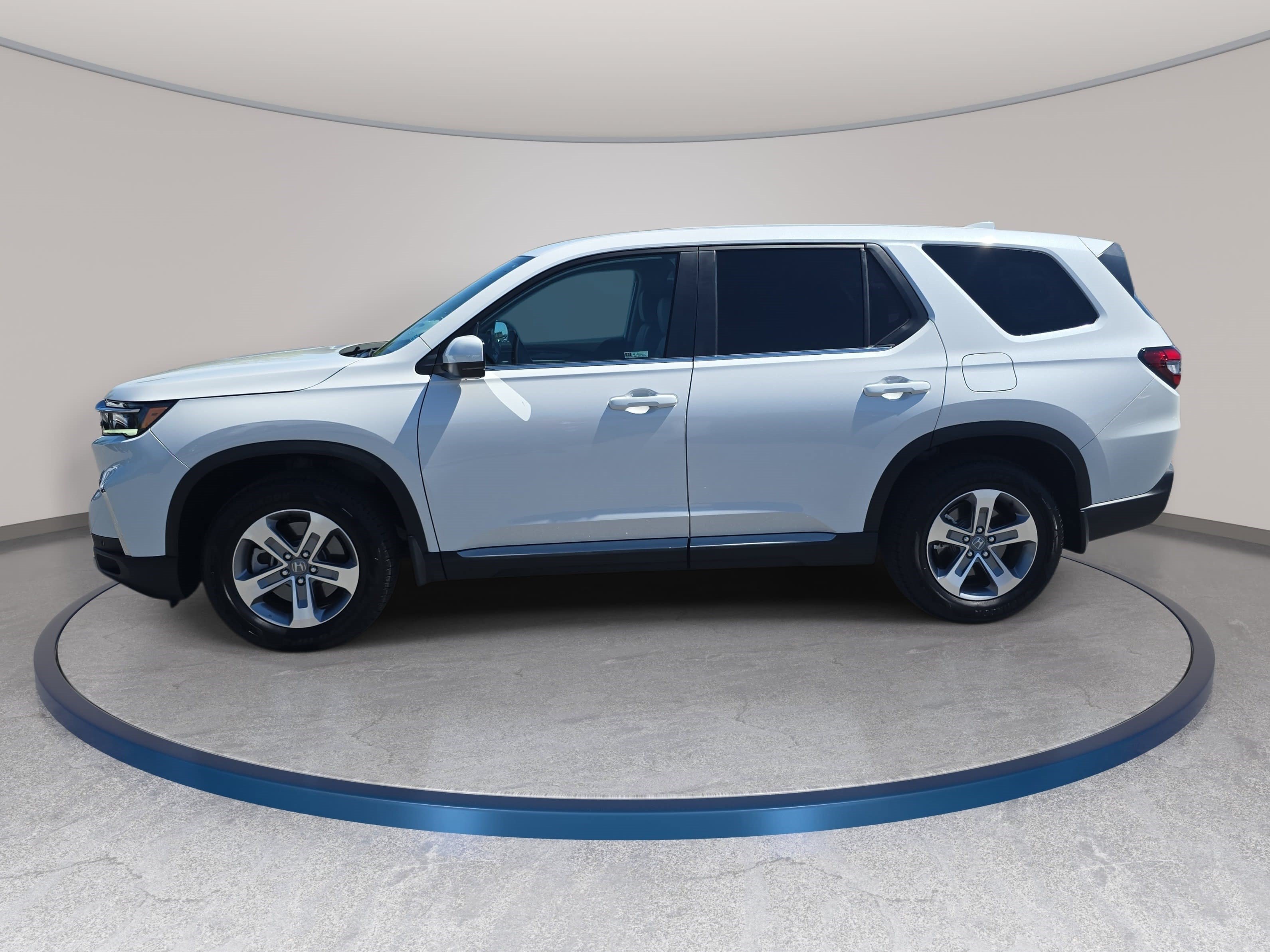 Certified 2025 Honda Pilot EX-L image 8