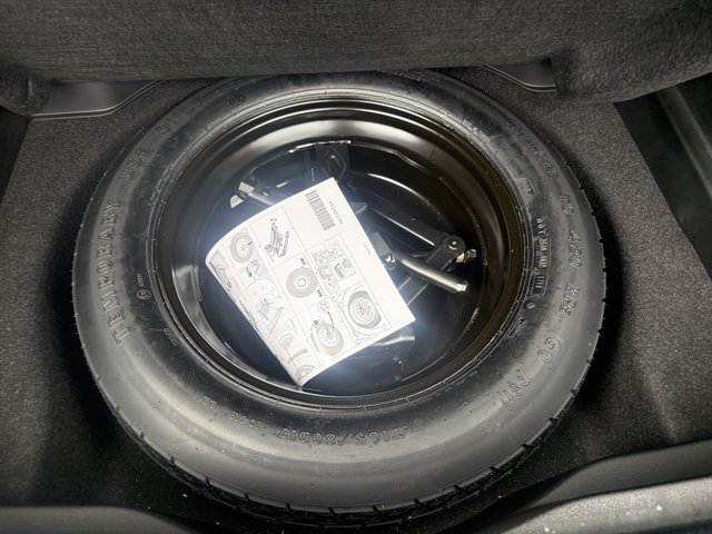 Used 2019 Jeep Cherokee Limited AWD/4WD image 30