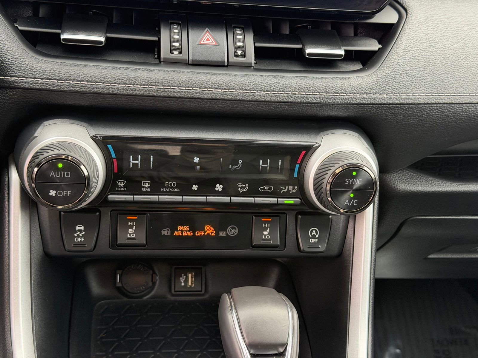 Used 2024 Toyota RAV4 XLE Premium w/ Weather Package image 26