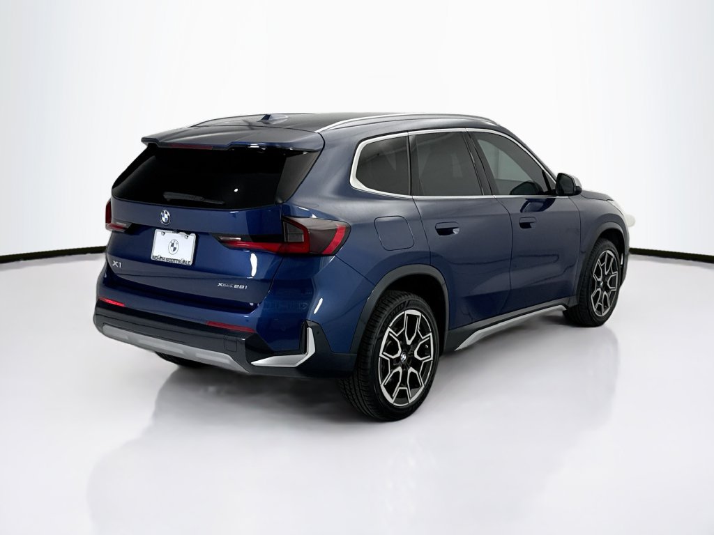 Certified 2023 BMW X1 xDrive28i AWD/4WD image 5