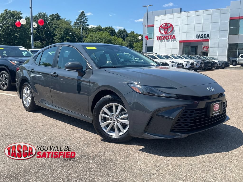 Used 2025 Toyota Camry LE