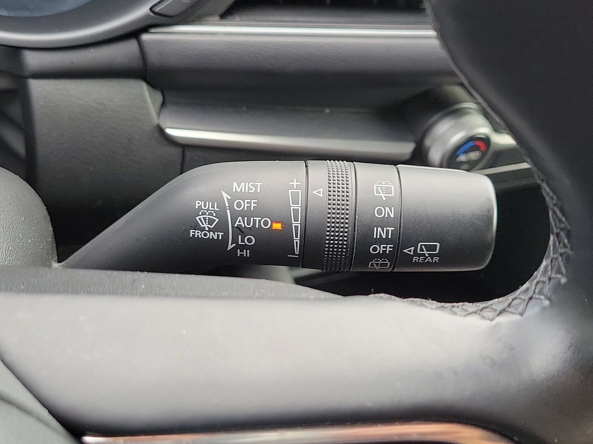 Used 2025 MAZDA MAZDA3 s Sport FWD image 14