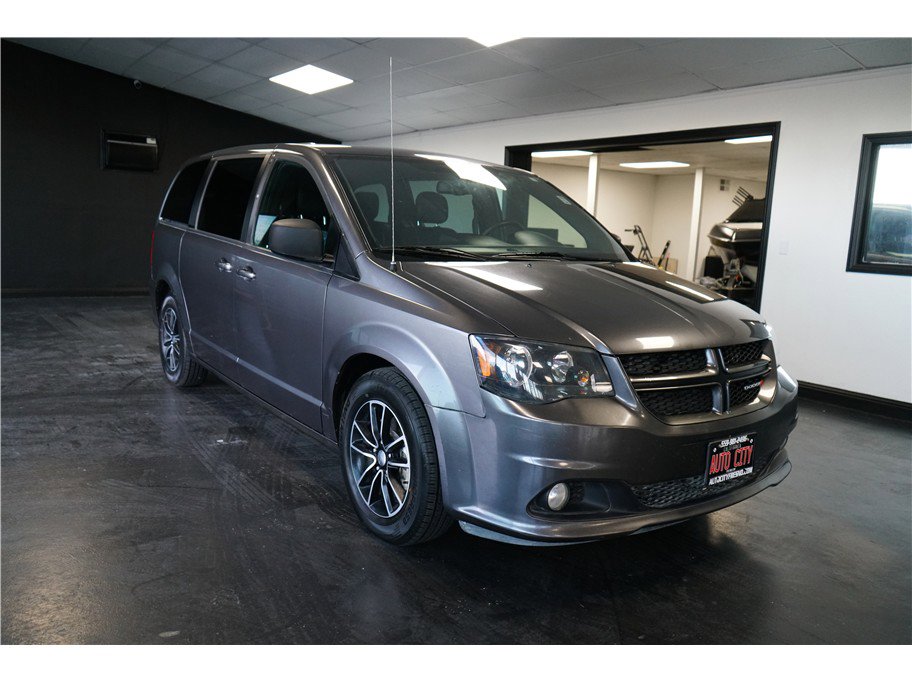 Used 2018 Dodge Grand Caravan GT image 9