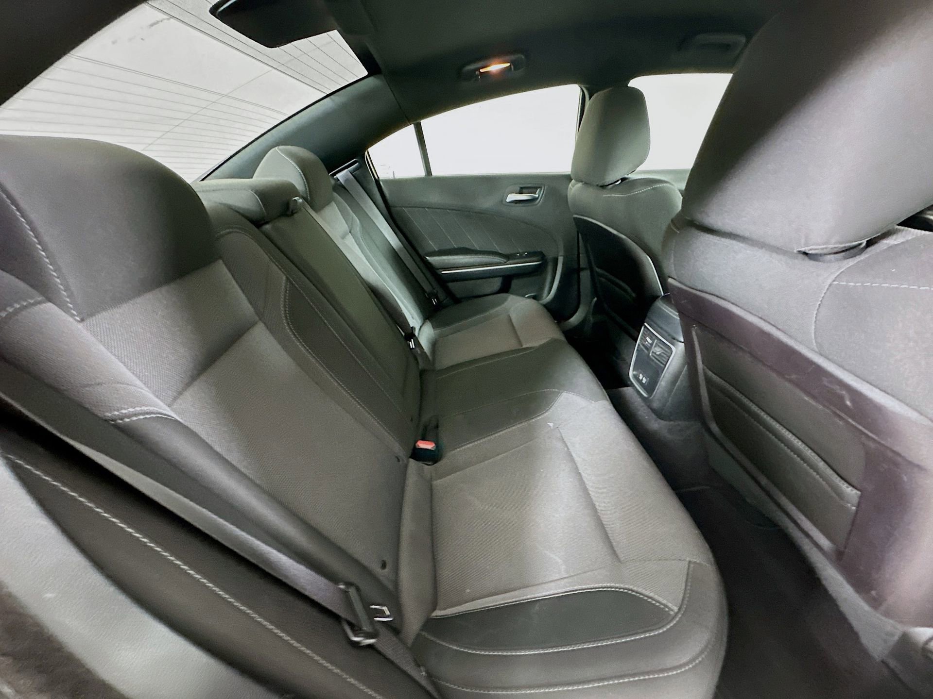 Used 2019 Dodge Charger SXT image 25