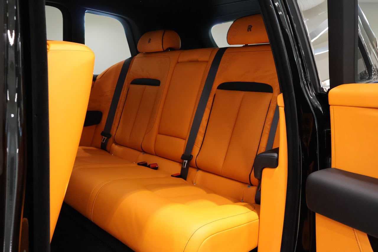 New 2026 Rolls-Royce Cullinan AWD/4WD image 21