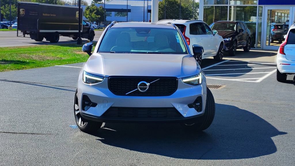 New 2026 Volvo XC40 B5 Ultra w/ Climate Package AWD/4WD image 35