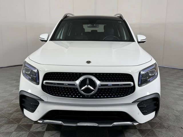 Used 2021 Mercedes-Benz GLB 250 image 10