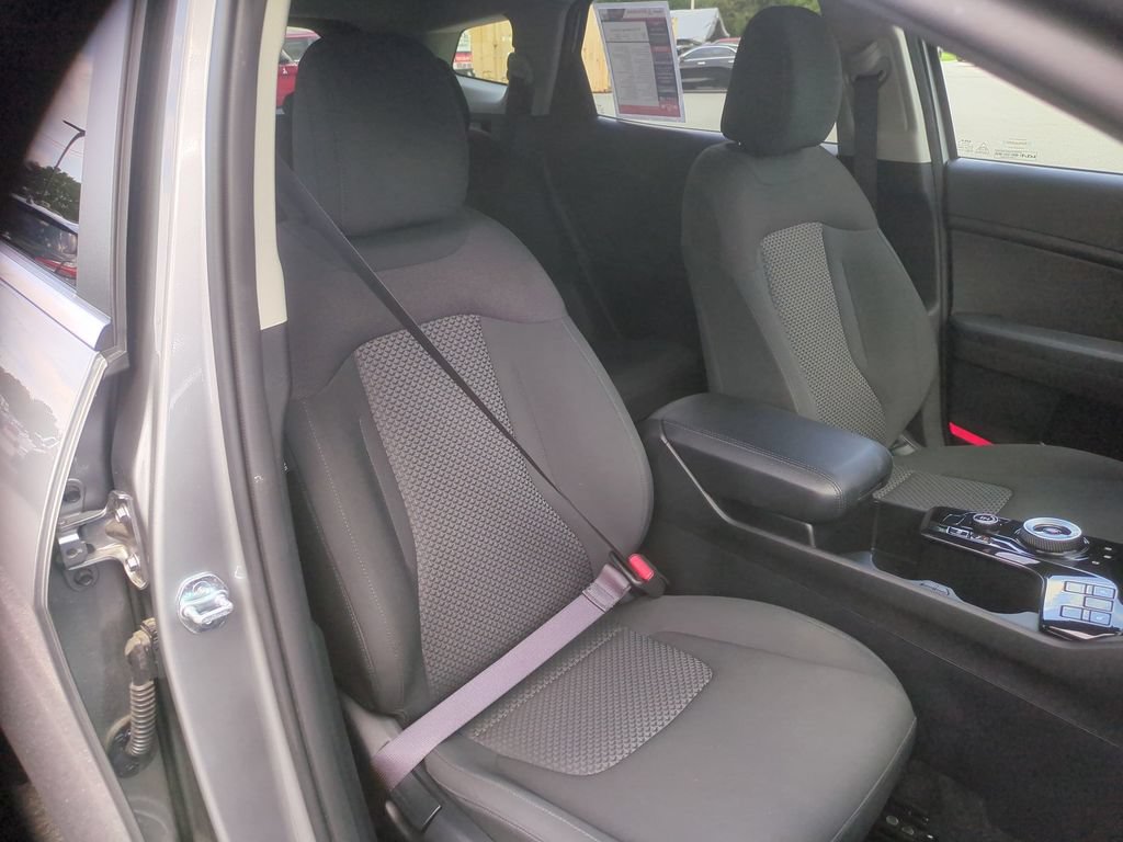 Used 2023 Kia Sportage LX AWD/4WD image 19