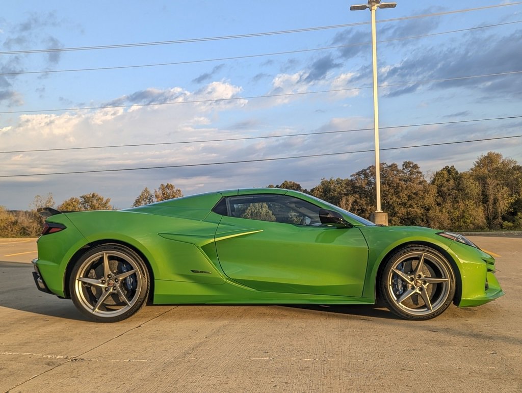 New 2026 Chevrolet Corvette E-Ray image 6