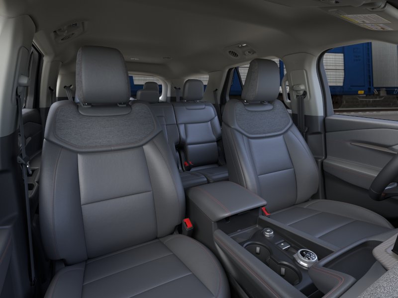 New 2026 Ford Explorer Active w/ Active Comfort Package AWD/4WD image 10