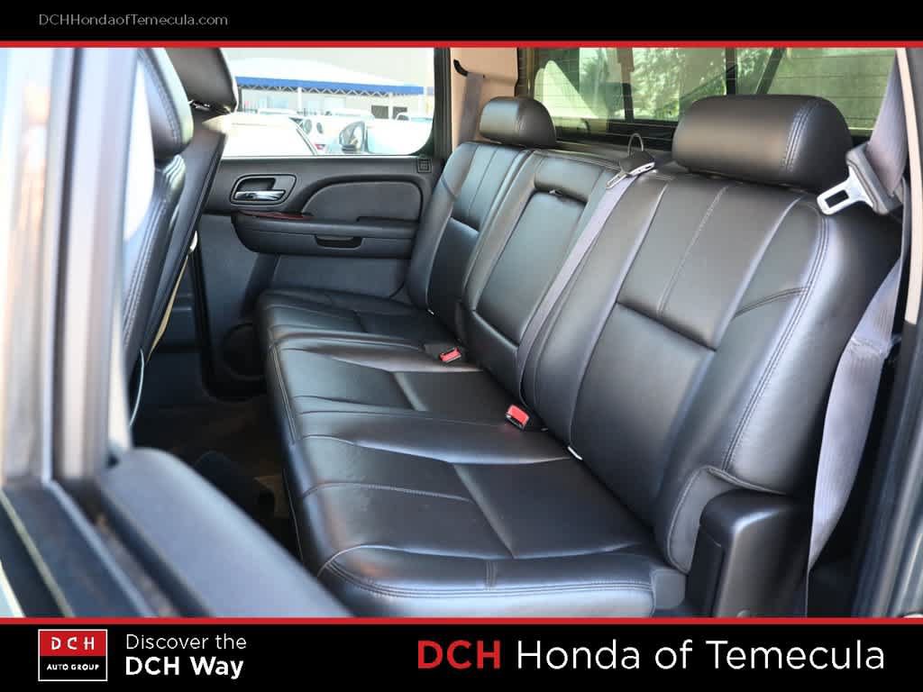 Used 2011 Chevrolet Silverado 2500 LTZ w/ LPO, On The Job Package AWD/4WD image 18