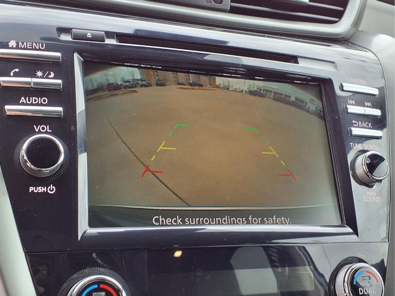 Used 2023 Nissan Murano SV AWD/4WD image 18