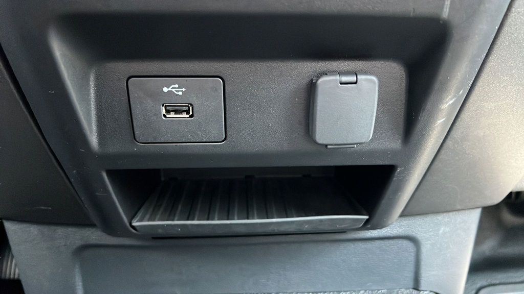 Used 2022 Ford F250 XL w/ Power Equipment Group AWD/4WD image 22