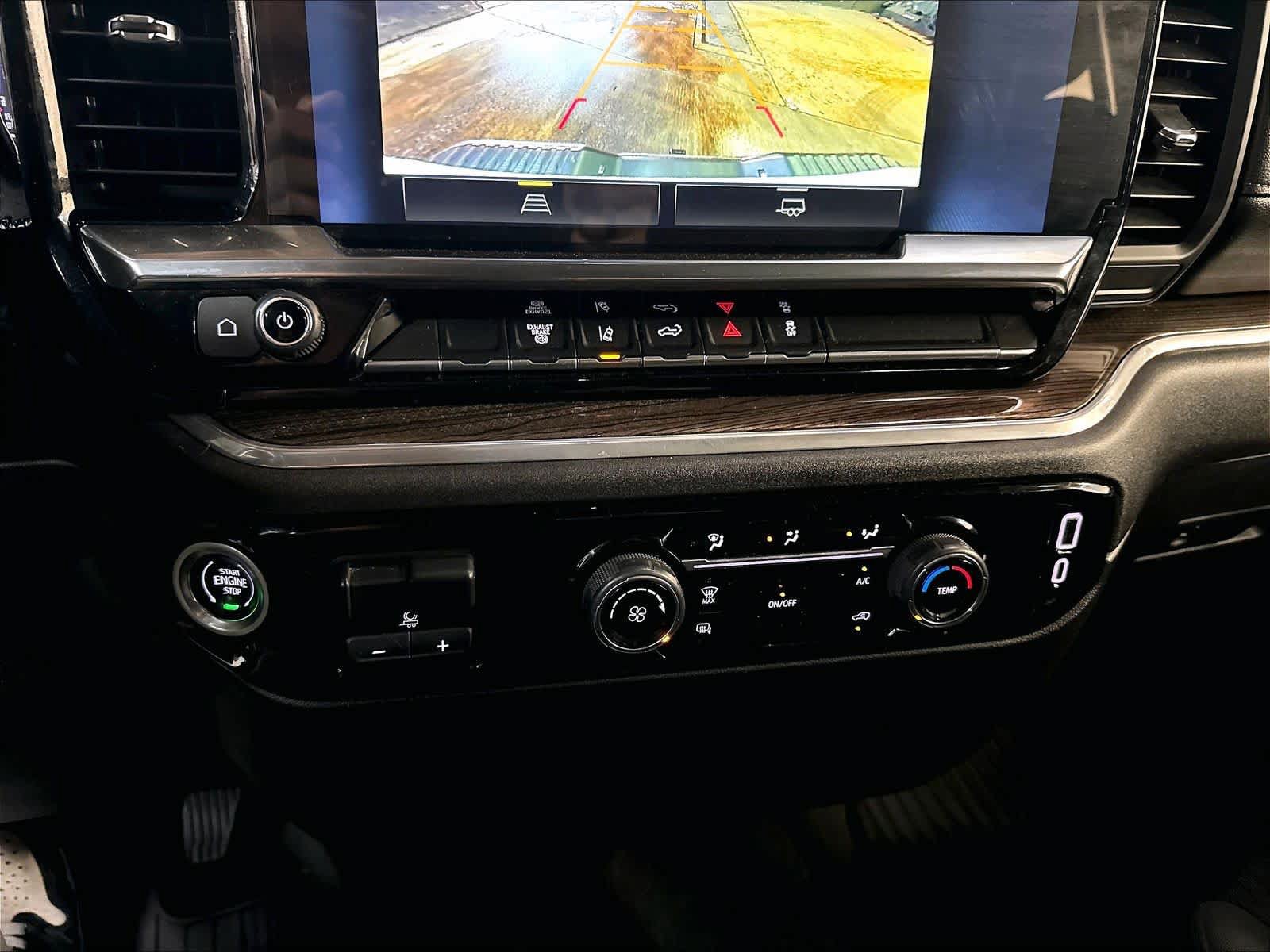 Used 2024 Chevrolet Silverado 2500 LT AWD/4WD image 34