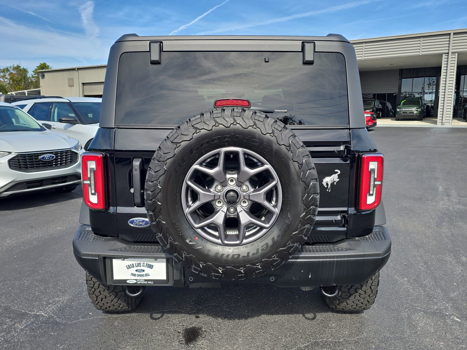 New 2025 Ford Bronco Badlands image 5