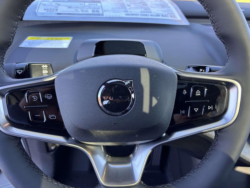 New 2026 Volvo EX30 Cross Country Ultra image 13