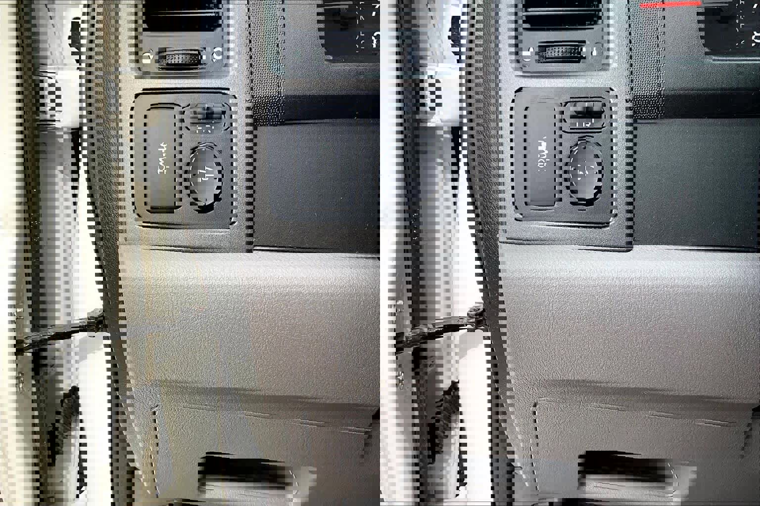 Used 2010 Honda CR-V EX-L image 31