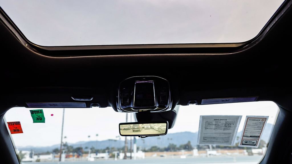 Used 2021 Jeep Grand Cherokee L Overland w/ Advanced Protech Group III image 19