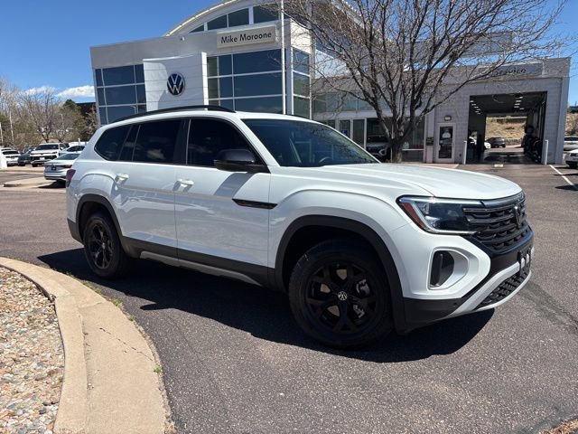 Certified 2025 Volkswagen Atlas Peak Edition SE AWD/4WD video 1