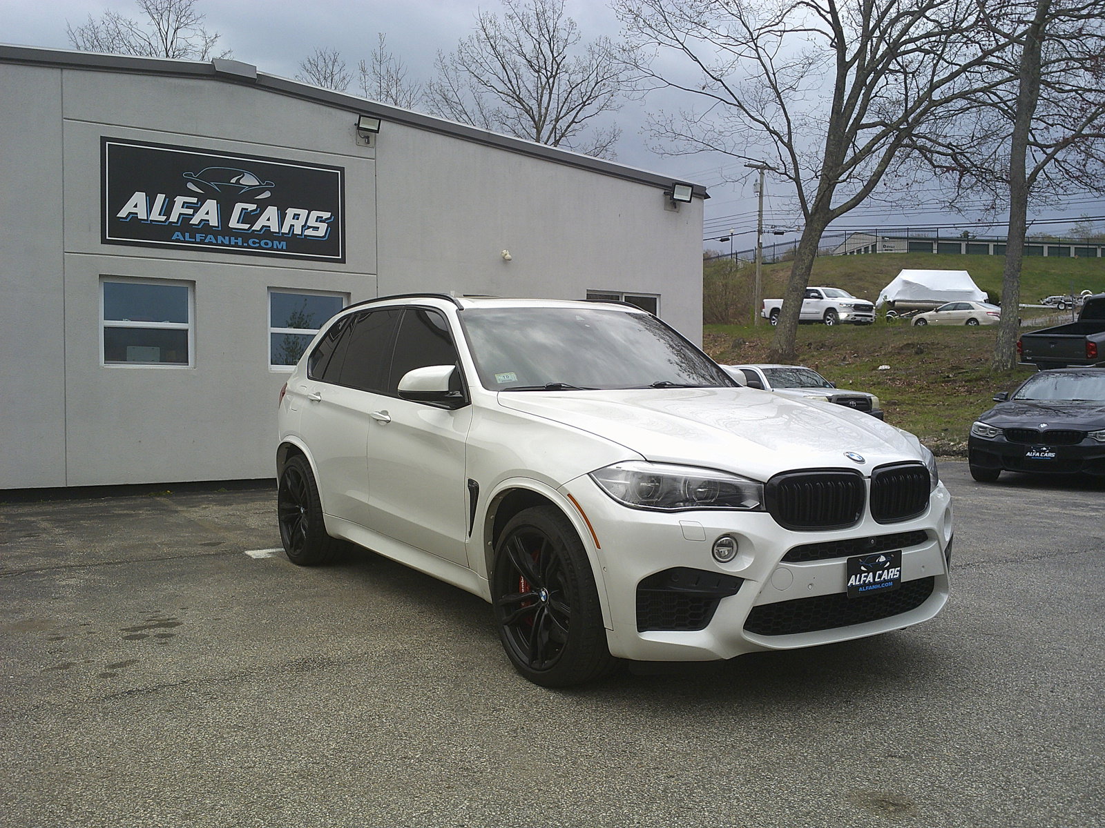 Used 2017 BMW X5 M AWD/4WD image 3