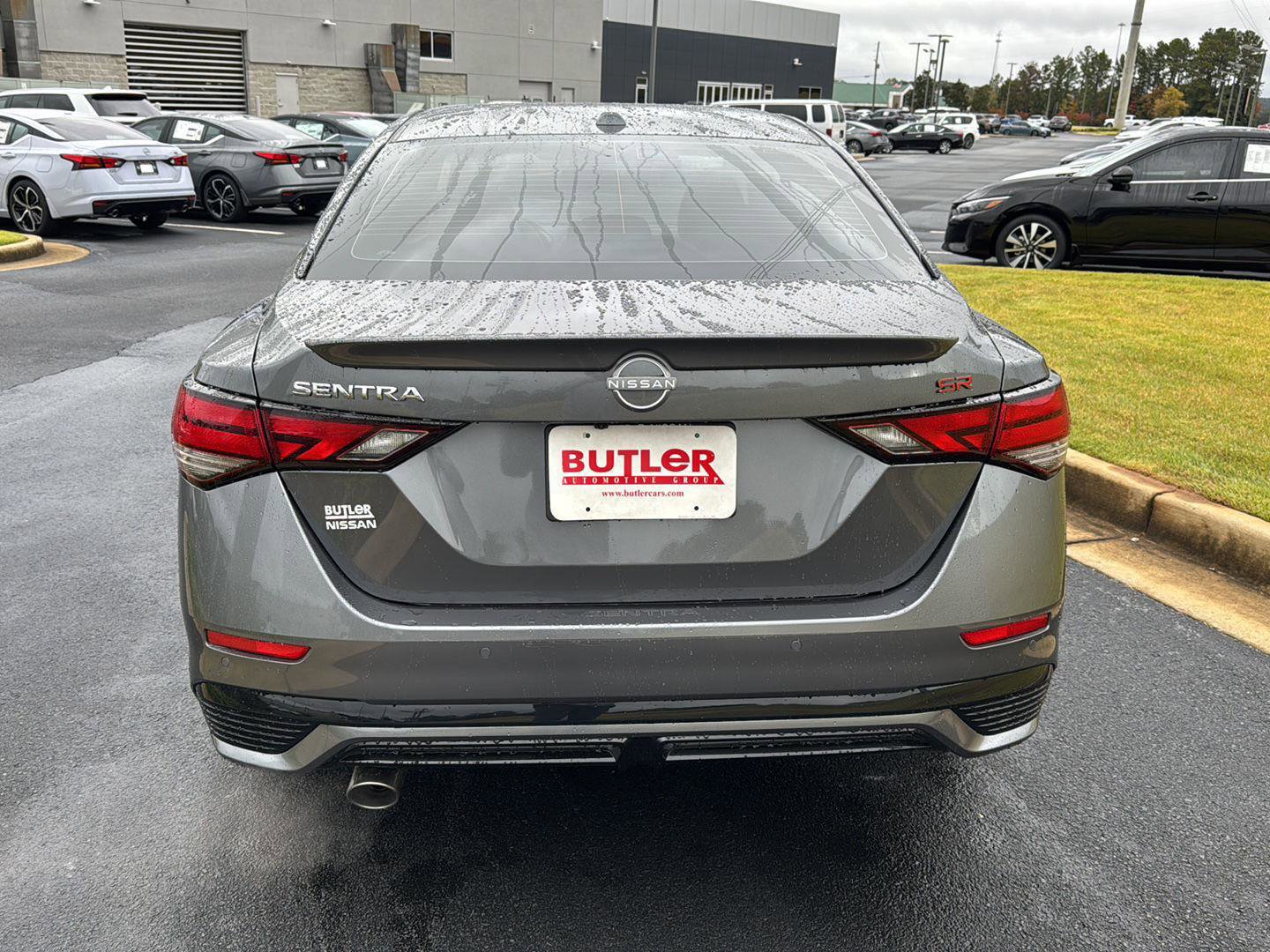 New 2025 Nissan Sentra SR w/ SR Premium Package image 4