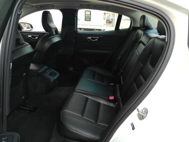 Used 2024 Volvo S60 B5 Core w/ Climate Package image 20