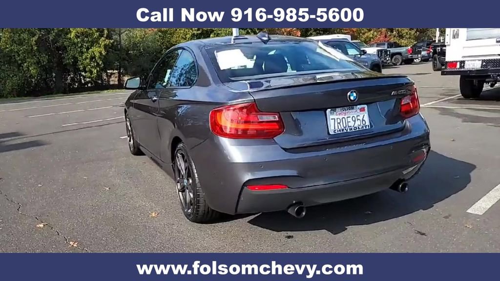 Used 2016 BMW M235i Coupe image 9
