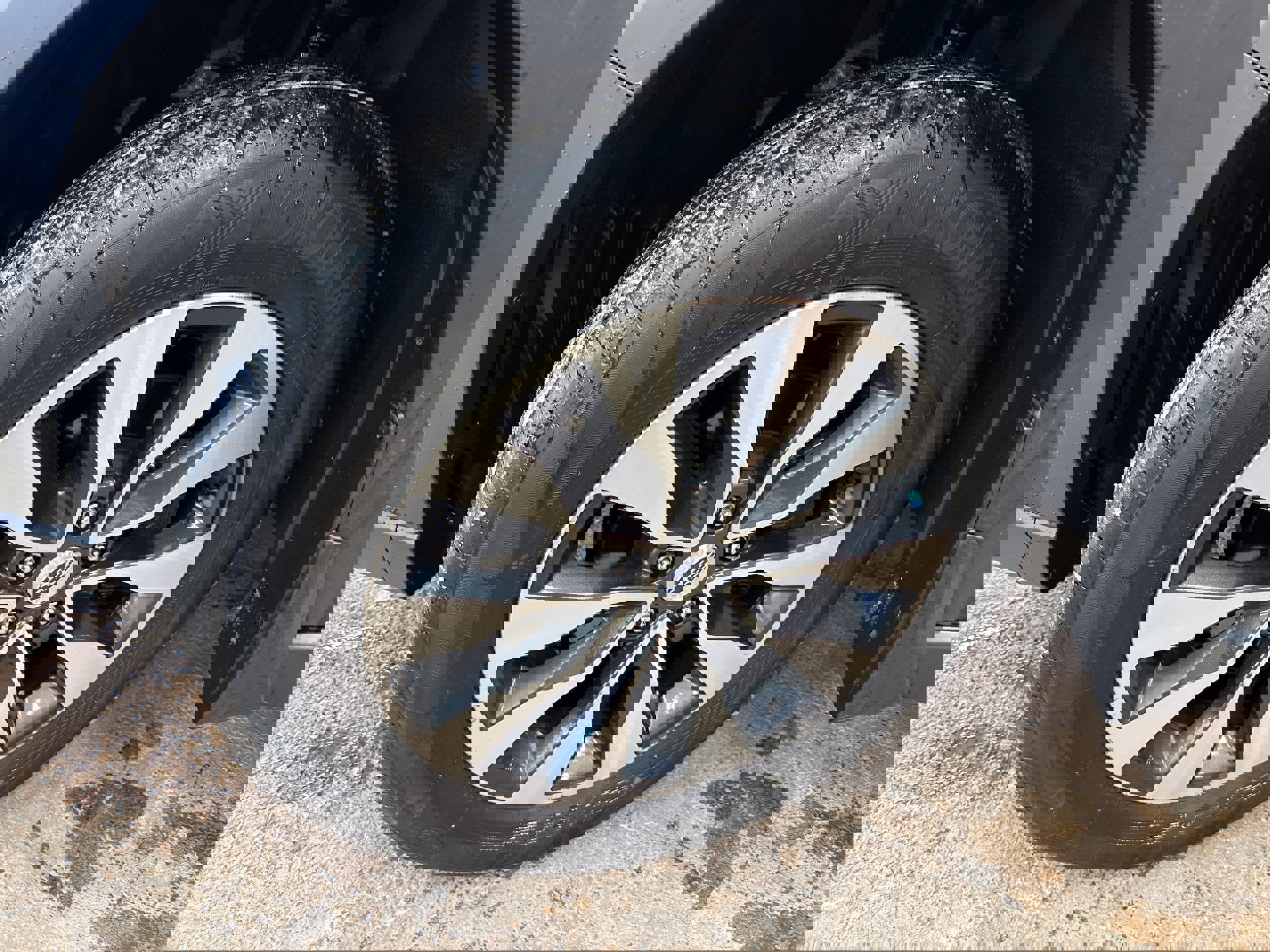 Used 2024 Subaru Outback Touring XT image 4