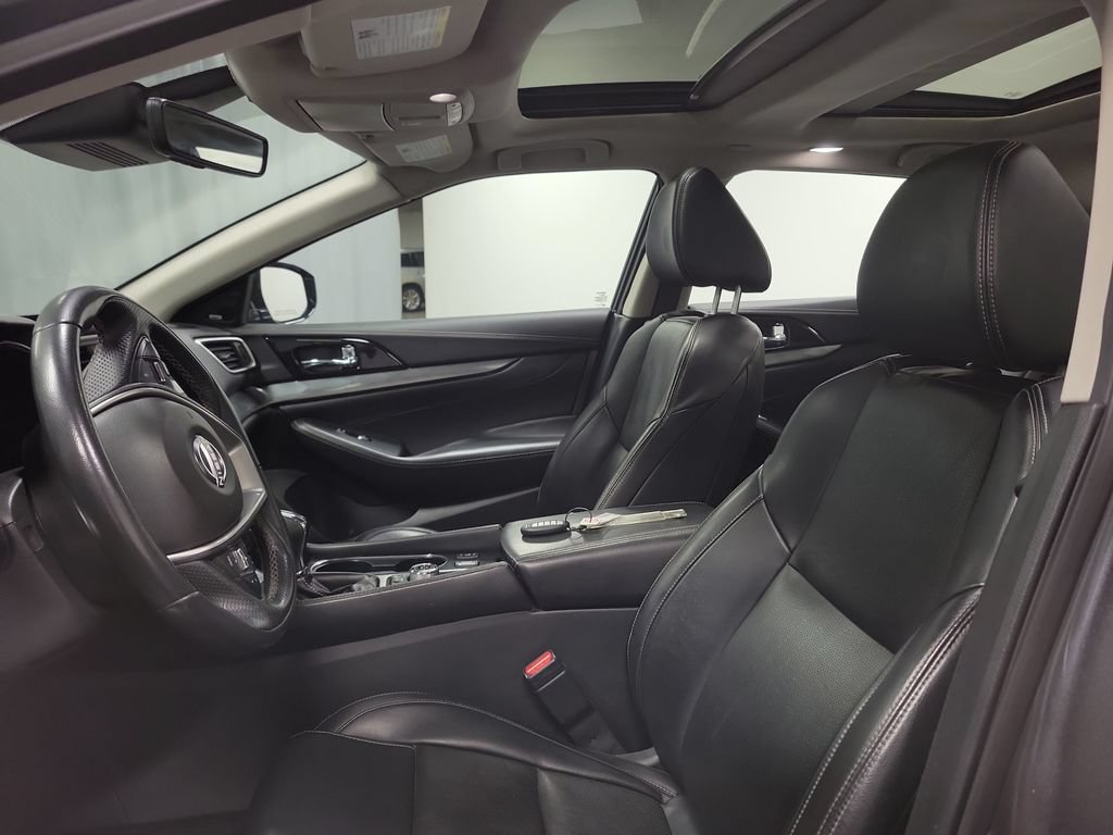 Used 2023 Nissan Maxima SL FWD image 14
