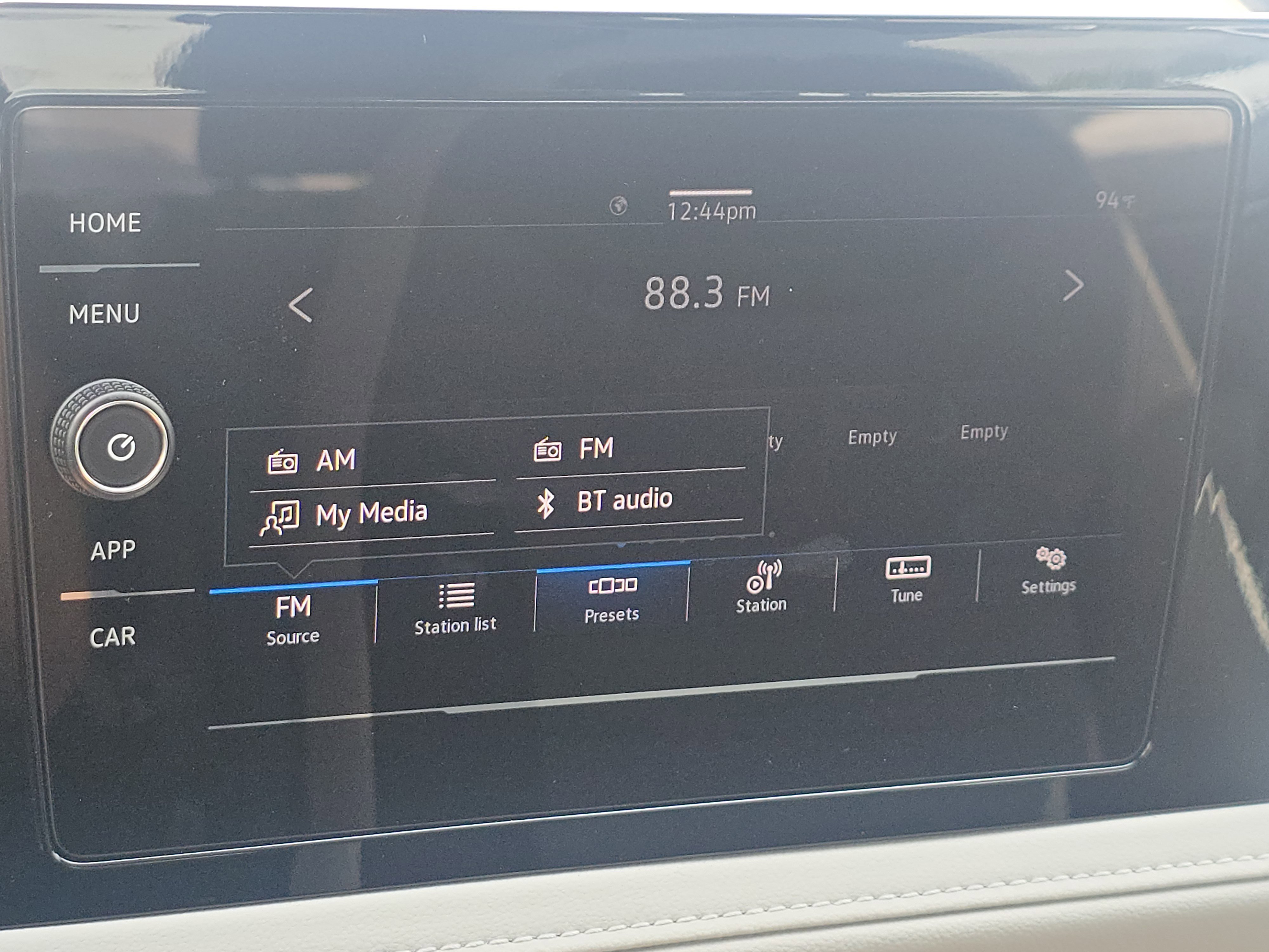 New 2025 Volkswagen Taos S image 15