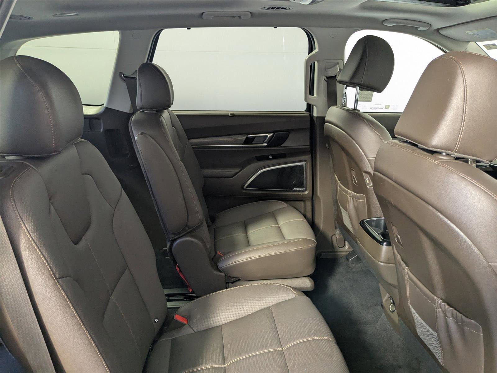 Used 2022 Kia Telluride SX w/ Nightfall Edition Package image 26