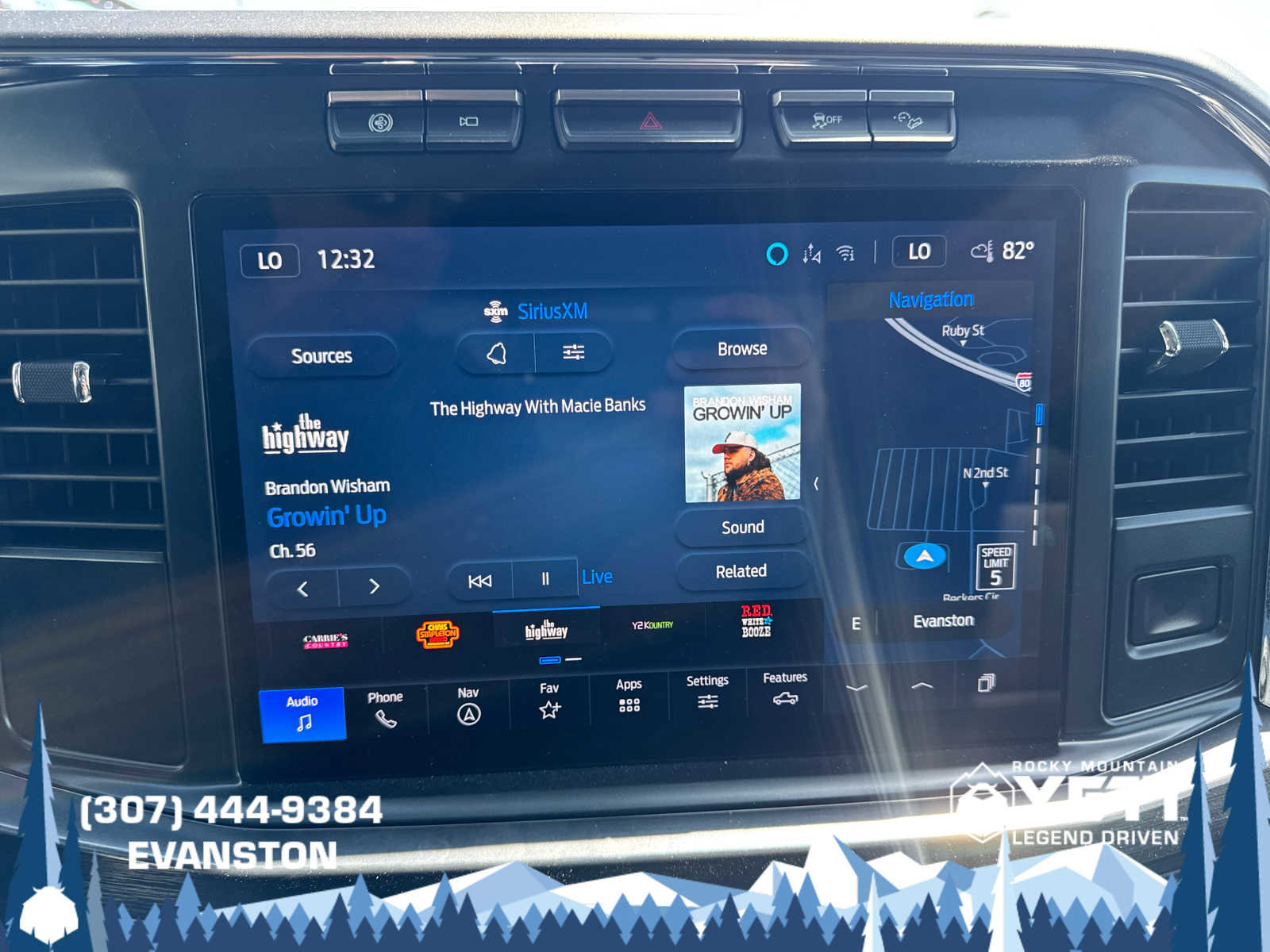 Used 2024 Ford F350 Lariat w/ Sport Appearance Package image 34